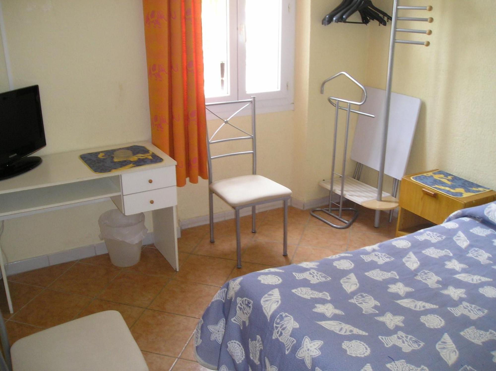 L'Ilot Fleuri Hotel Le Lavandou Buitenkant foto